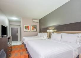 Holiday Inn Express & Suites Shawnee - Kansas City West by IHG 2