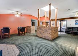 Motel 6-Marion, IL 5