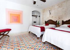 La Aurora Hotel Colonial 5