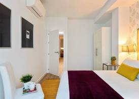 Genteel Home Baños 5