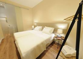 Naya-Downtown Guesthouse 2
