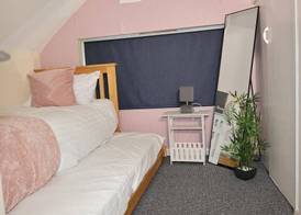 Nottingham 5-br, Sleeps 11 w/ Garden & Parking 4