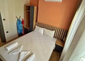 Loca Centre Suites 5