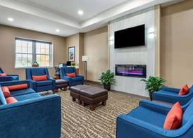 Comfort Inn Brewster 3