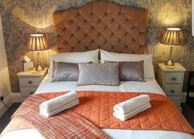 Elmswood Guest House 4
