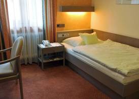 Hotel Hohenstaufen 3