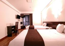Illas Inn 4