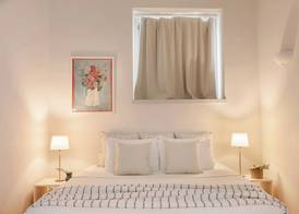 Hydra Hotel 2
