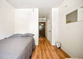 Turf Hotel 2
