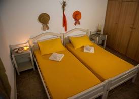 Summer Bed Nydri 3
