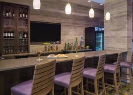 Fairfield Inn & Suites by Marriott Chicago Schaumburg 2