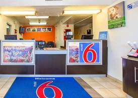 Motel 6 Mesa North 5