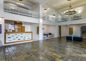 Amalia Hotel 5