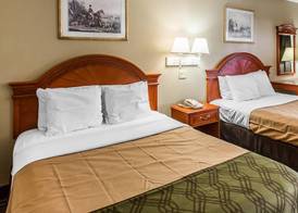 Econo Lodge Lebanon 5