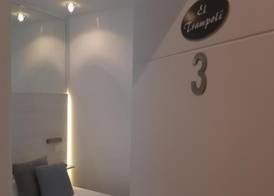 Room Boutique 32 4