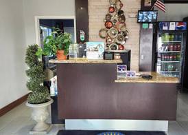 Days Inn & Suites by Wyndham Gonzales TX 5