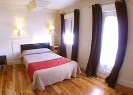 Hostal Canovas 3