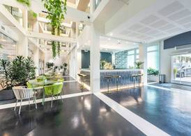 MO.OM Hotel 3