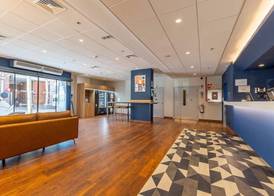 Travelodge Barcelona Poblenou 2