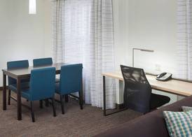 Residence Inn Kansas City Country Club Plaza 4