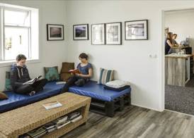 Bakki Apartments & Hostel 5