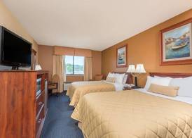 Ramada by Wyndham Catlettsburg Ashland 5