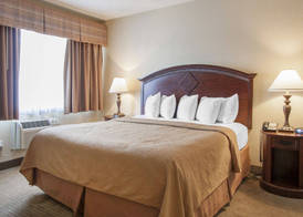 Quality Inn & Suites Airport 2