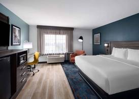 La Quinta by Wyndham Greensboro Highpoint 4