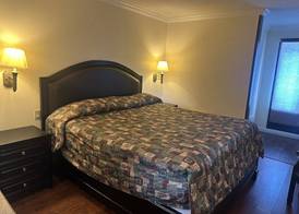 Palm Inn Hotel near Tyler Mall Riverside 5