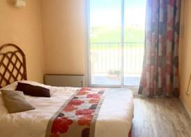 T2 residence alhambra avec piscine a 800 m plage richelieu et 300m ile des loisirs 5
