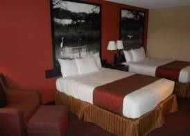 AmeriStay Inn St Joseph 4