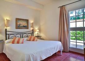 Hotel Madreselva - Grupo Califa 4