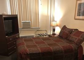 The Mountaineer Hotel 5