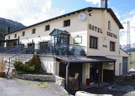 Hotel Peretol 4