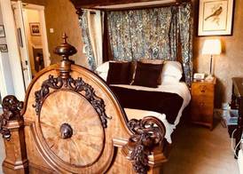 The Old Registry guest house 4