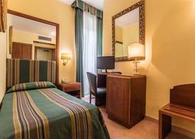 Raeli Hotel Noto 3