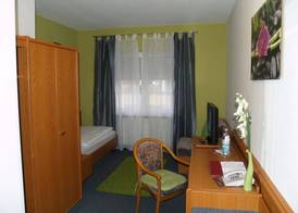 Hotel Bauschheimer Hof 5