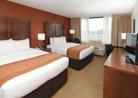 Comfort Inn & Suites Event Center 5