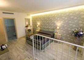 Dolce Laguna Guest House 4