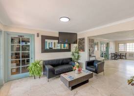 Hotel Avenida - Oceanside Camp Pendleton 3