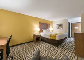 Quality Inn Michigan City South 4