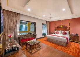 Mayfair Lagoon 5