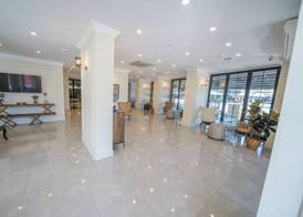Aurasia Beach Hotel 5