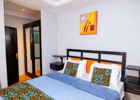 Sarge's Hotel 4
