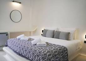 King's Suites 4