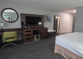 Hampton Inn & Suites Craig 4