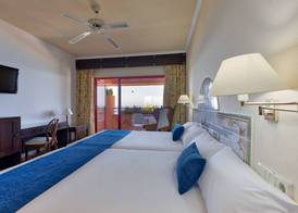 Ibersol Almuñecar Beach & Spa Hotel 4