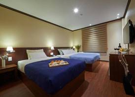 Hotel Four Seasons 3