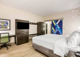 Holiday Inn Express & Suites JACKSONVILLE - TOWN CENTER by IHG 5