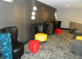 Holiday Inn Express & Suites SHIPPENSBURG by IHG 3